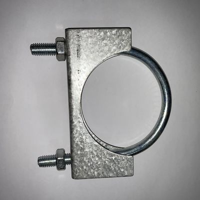 Sillines de tubería galvanizados personalizados Tipo U 75 mm Abrazadera de sillín de tubo de alimentación de aves de corral
