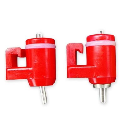 Sistema sostenible de niples para pollos de engorde Sistema de bebederos para pollos Pure PP